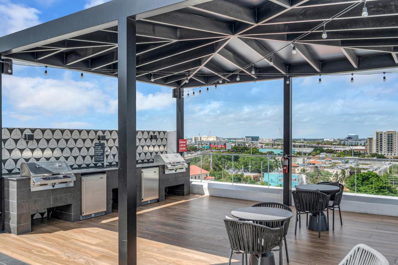 Appartamento Wonderful Unit In Downtown Miami With Free Parking Esterno foto