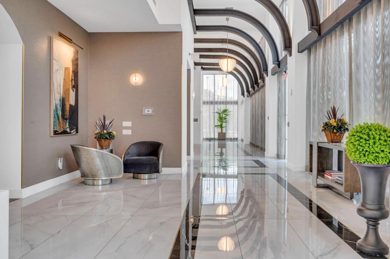 Appartamento Wonderful Unit In Downtown Miami With Free Parking Esterno foto
