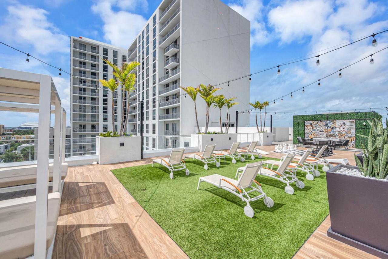 Appartamento Wonderful Unit In Downtown Miami With Free Parking Esterno foto