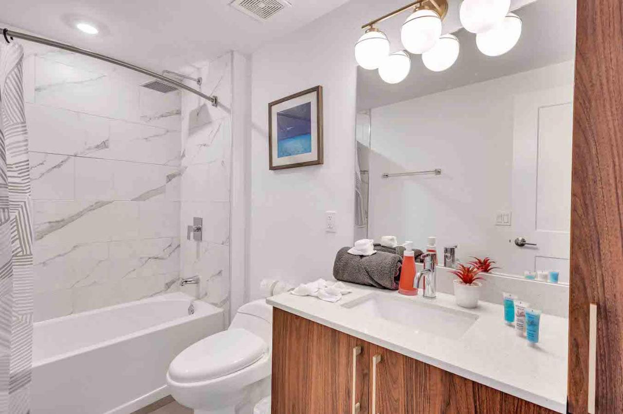 Appartamento Wonderful Unit In Downtown Miami With Free Parking Esterno foto