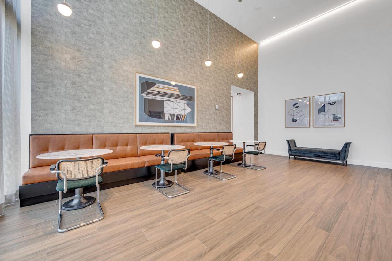 Appartamento Wonderful Unit In Downtown Miami With Free Parking Esterno foto