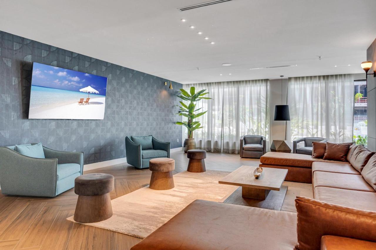 Appartamento Wonderful Unit In Downtown Miami With Free Parking Esterno foto